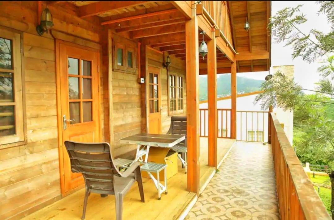 הוילה אוטי Joy Eco Woodhouse - 5 Bhk House (Adults Only) מראה חיצוני תמונה