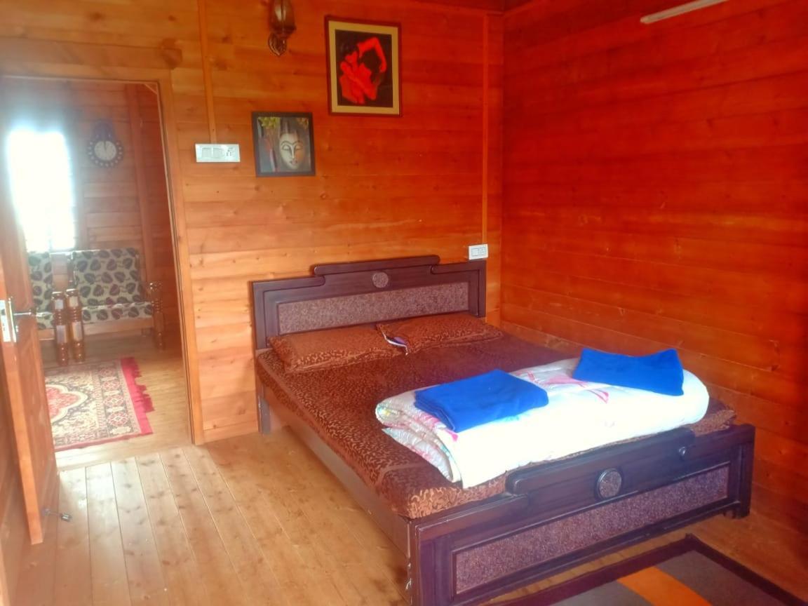 הוילה אוטי Joy Eco Woodhouse - 5 Bhk House (Adults Only) מראה חיצוני תמונה