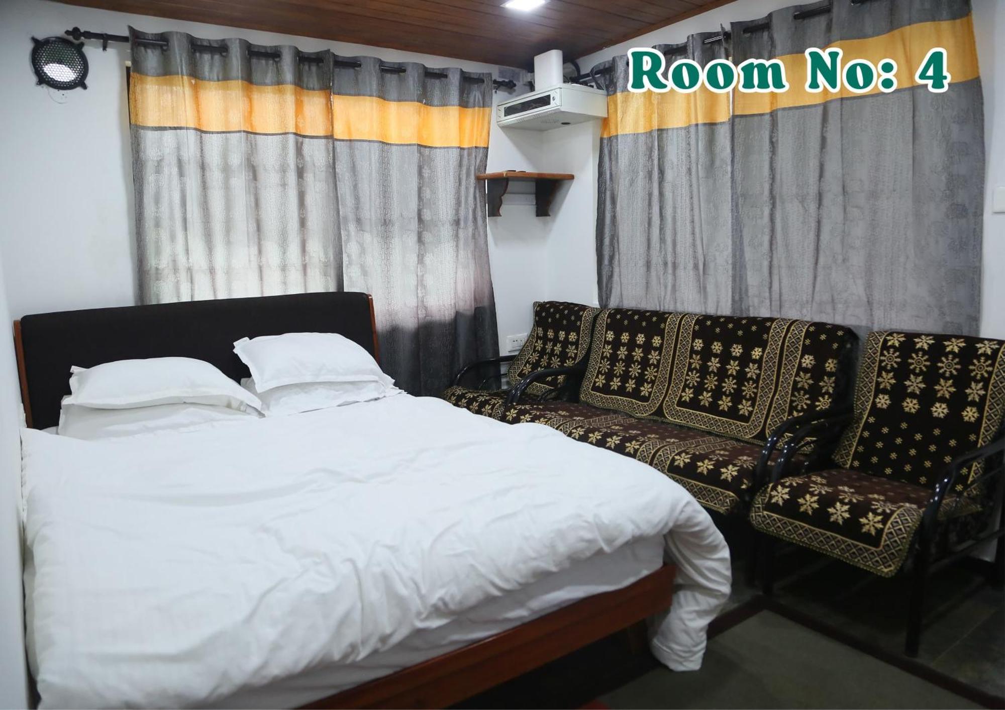 הוילה אוטי Joy Eco Woodhouse - 5 Bhk House (Adults Only) מראה חיצוני תמונה